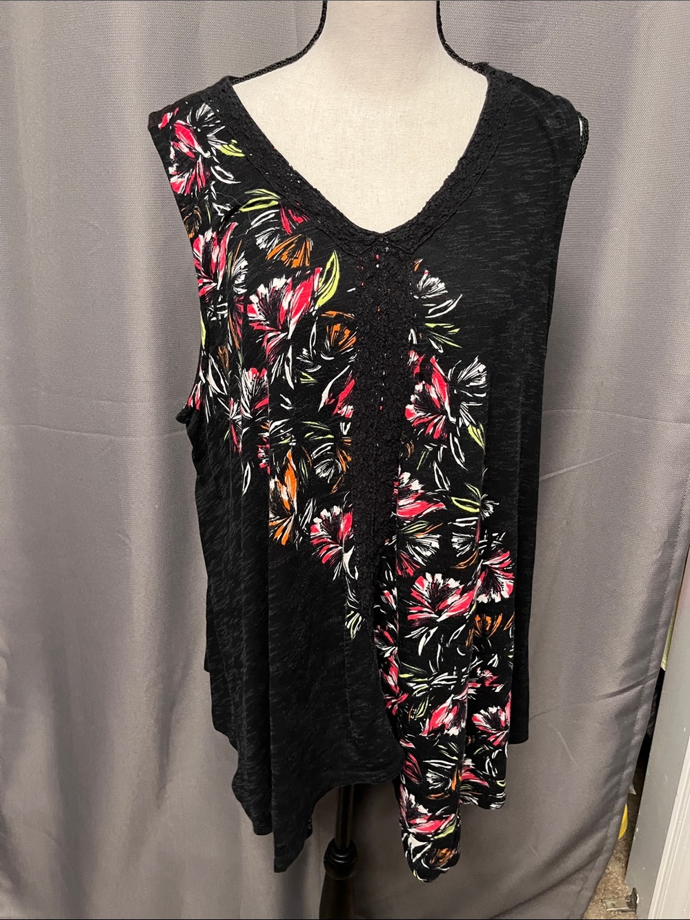 Cato Black V-Neck Floral Sleeveless Tank with Bright Accents